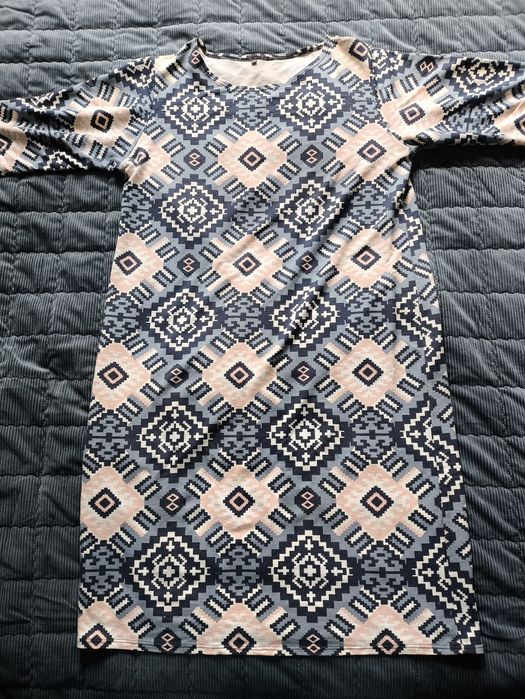 Sukienka azteckie wzory