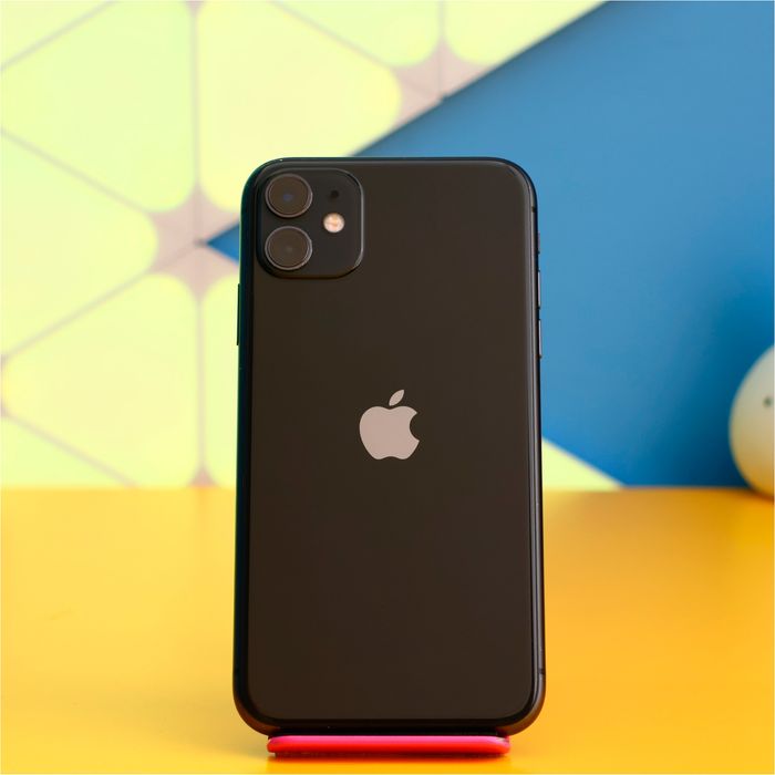 Смартфон Apple iPhone 11 128GB Black (173716) Б/У З ГАРАНТІЄЮ
