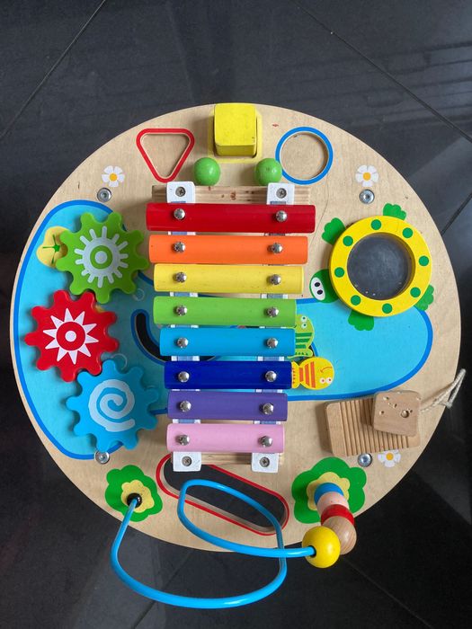 Stolik muzyczno-sensoryczny Smyk