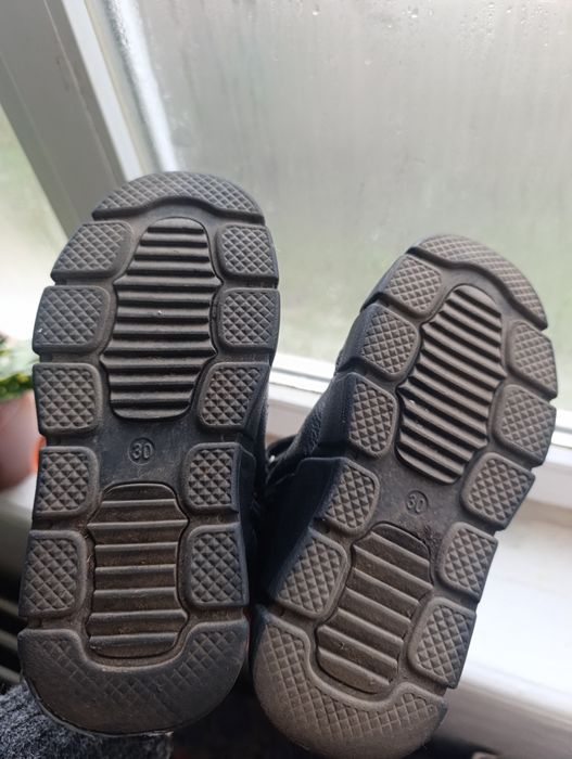 Зимові теплі черевики на хлопчика