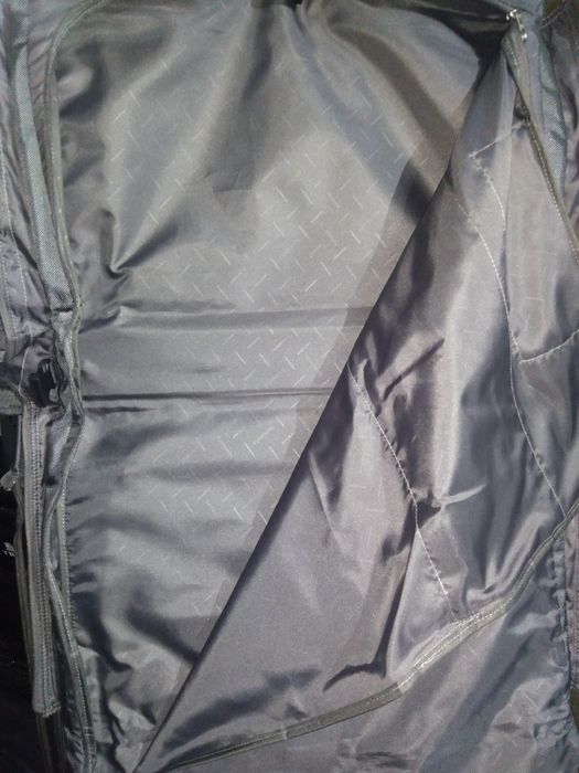 Портплед, кофр, дорожная сумка для одежды Samsonite.