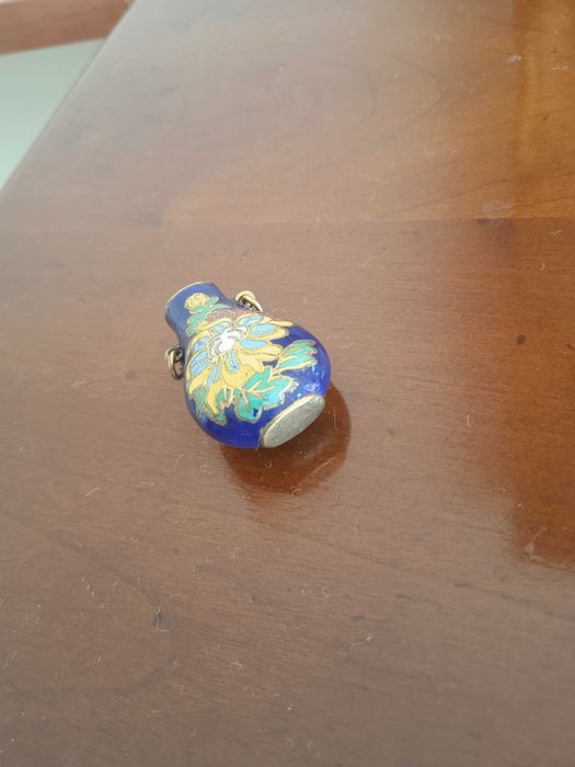 Antigo frasco de perfume chinês miniatura