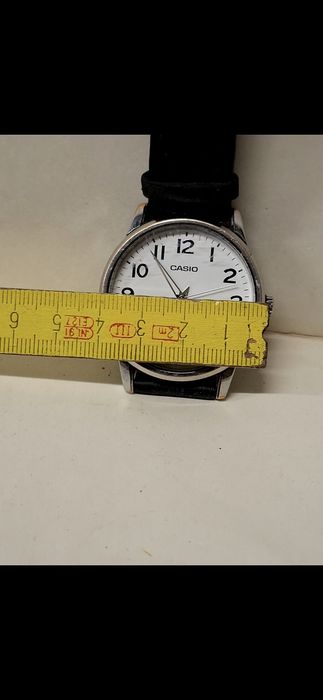 Zegarek Casio 1330 5 bar używany
