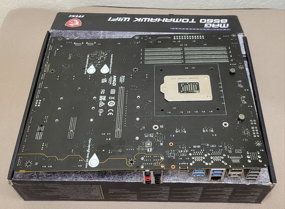 Материнська плата MSI MAG B560 Tomahawk Wi-Fi (s1200, Intel B560, PCI-