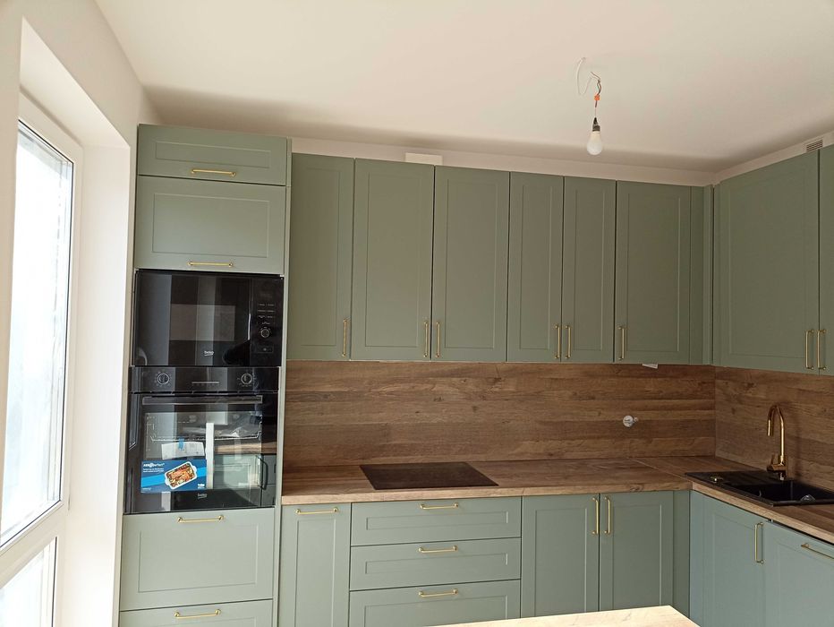 nowe fronty do kuchni - fronty kuchenne - fronty meblowe - montaż