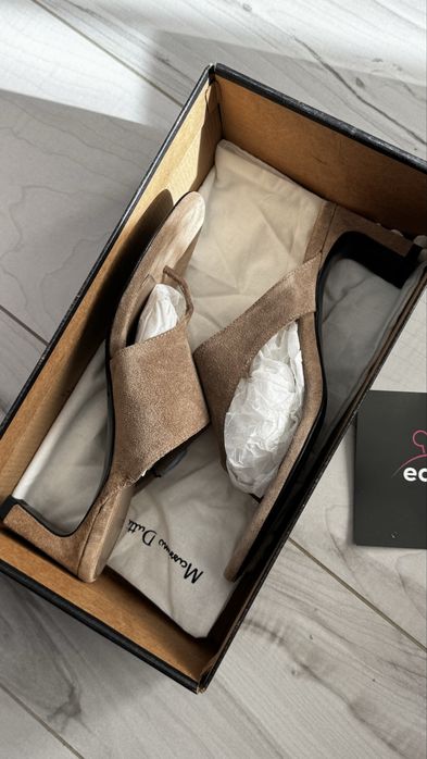 Босоніжки Massimo dutti 37 нові