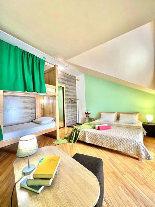 Продаж 5 кімн.квартира 162 м² 3/3ц вул.Лазнева - зображення 3