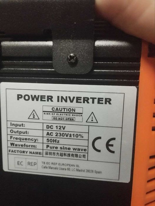 Якісний інвертор Houli 2000Вт