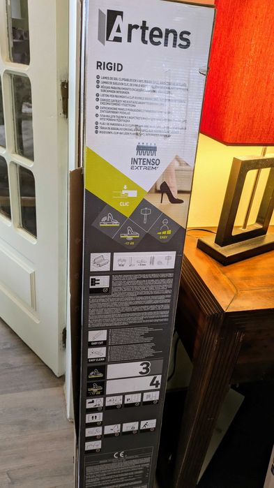 Pavimento vinílico SPC Merida Intenso extremo Artens