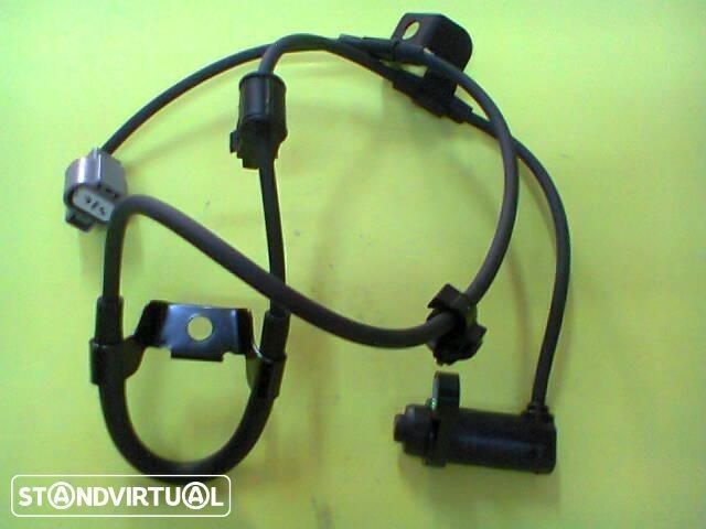 sensor trás ABS Mitsubishi L200 Kb4t (novo)