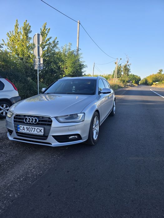 Продам Audi A4B8
