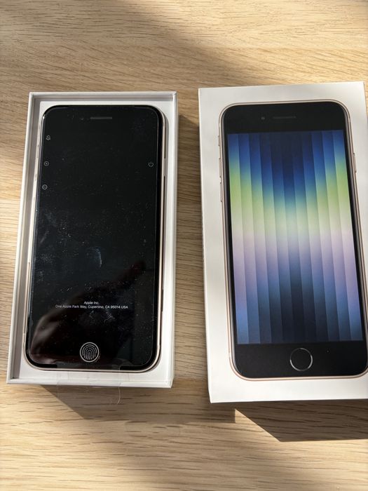 Iphone SE 2022 wersja, jak nowy
