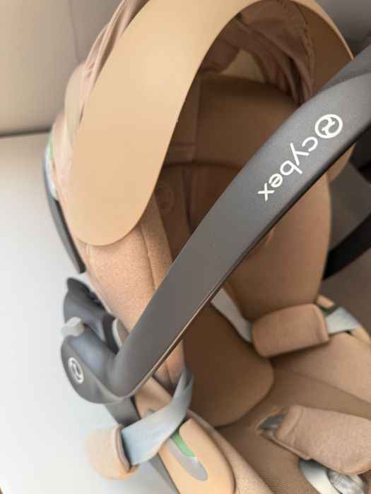 Fotelik samochodowy dla dzieci Cybex Cloud T i-Size