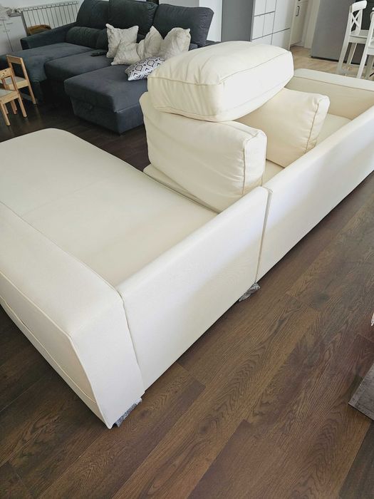 Sofá-cama de 3 lugares com chaise long, semi novo, excelente estado