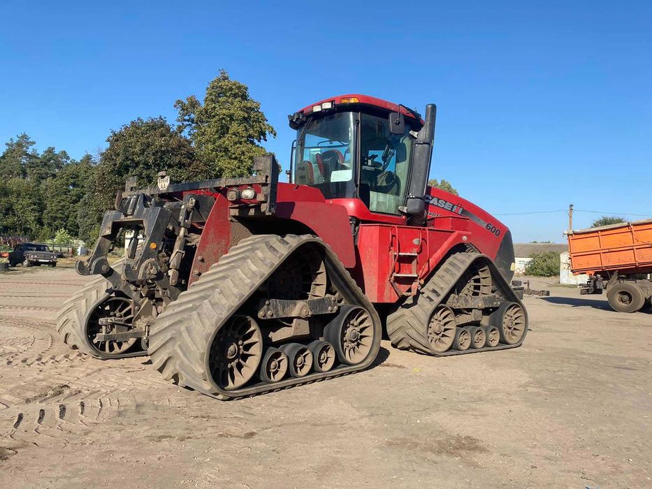Трактор гусеничний Case IH Quadtrac 600