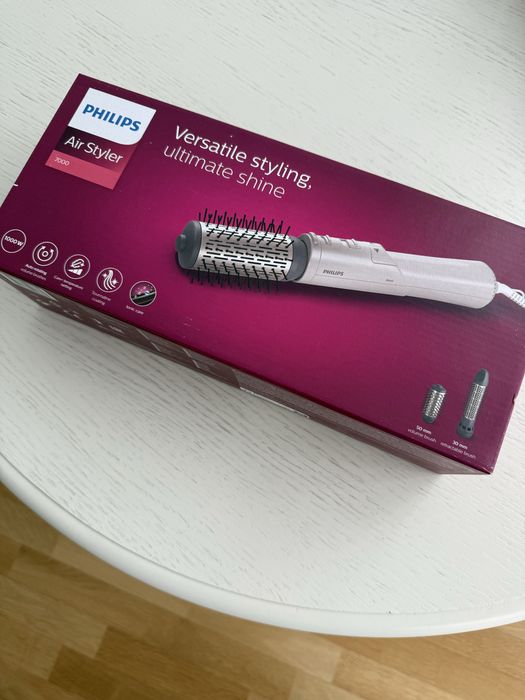 Фен-щітка Philips Series 7000 BHA710/00