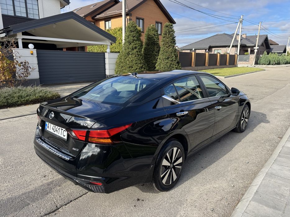 Продам Nissan Altima