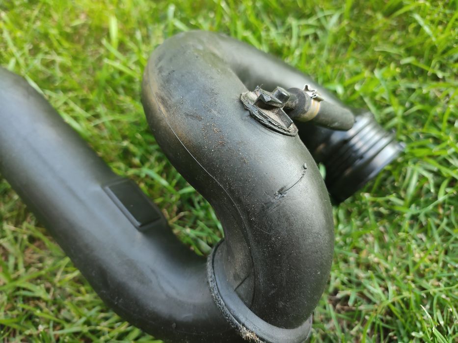 Патрубок інтеркулера 8200907826 для Renault Espace IV/ Laguna II/Vel S