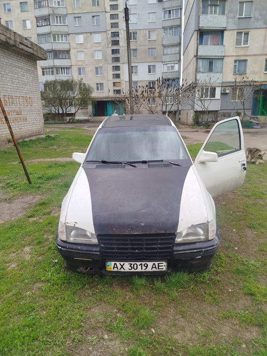 Продам машину опель