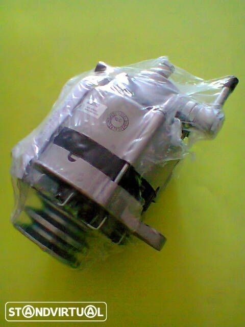 Alternador novo Nissan Terrano I TD27 Pickup D21 TD25  (NOVO)