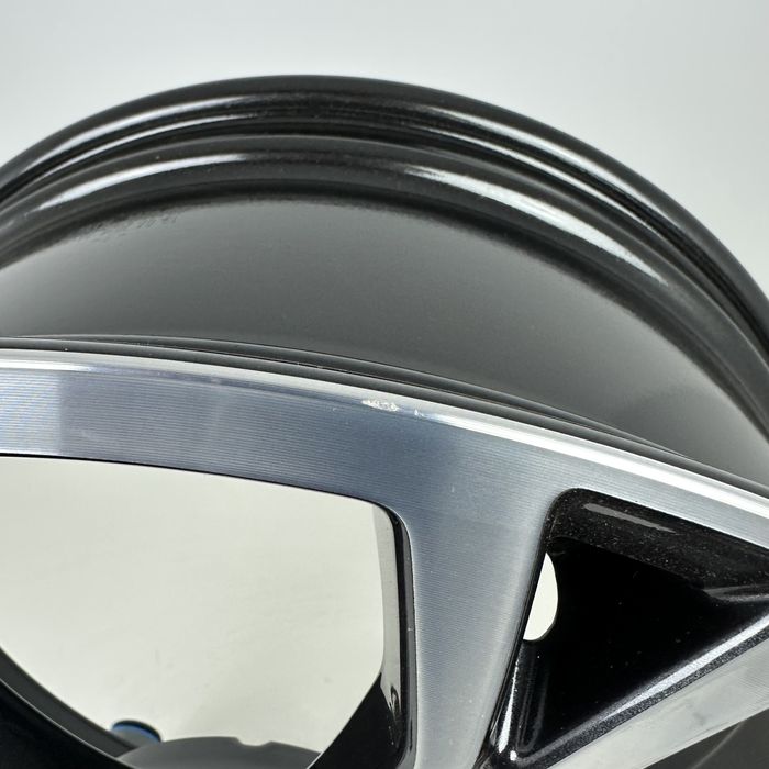 NOWA ORYGINALNA Felga Audi 20" 8.5" ET 43 5x112 4P0601025M A6