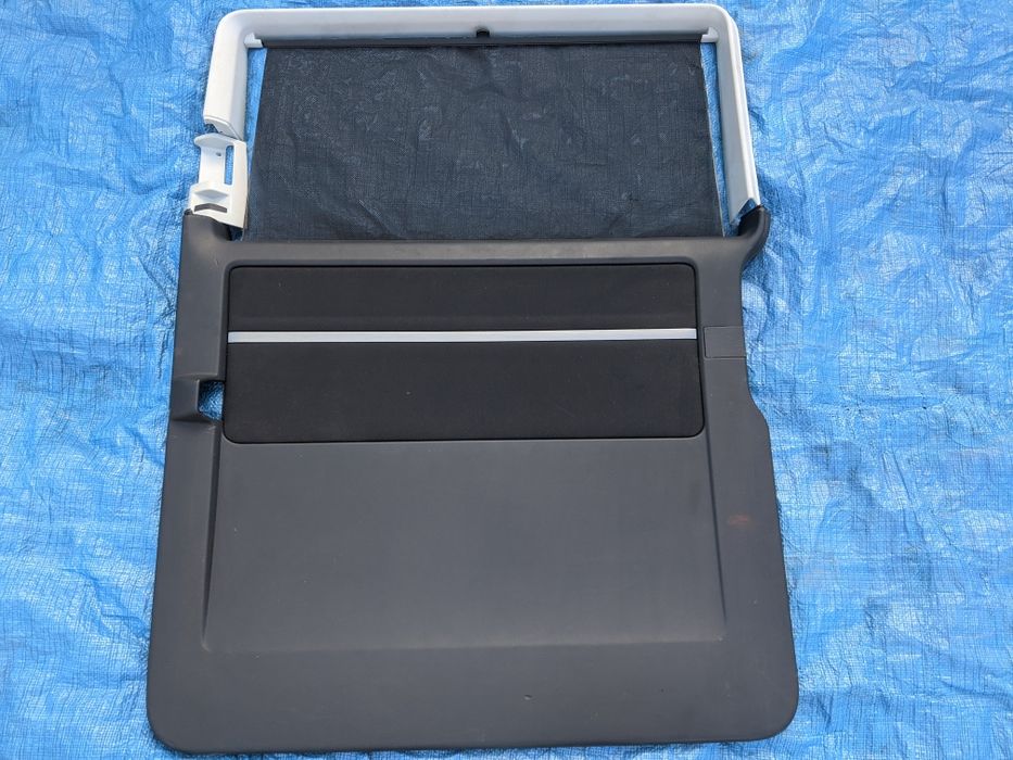 Обшивка двери роздвижной VW T5 VW T6, шторка. MULTIVAN Volkswagen