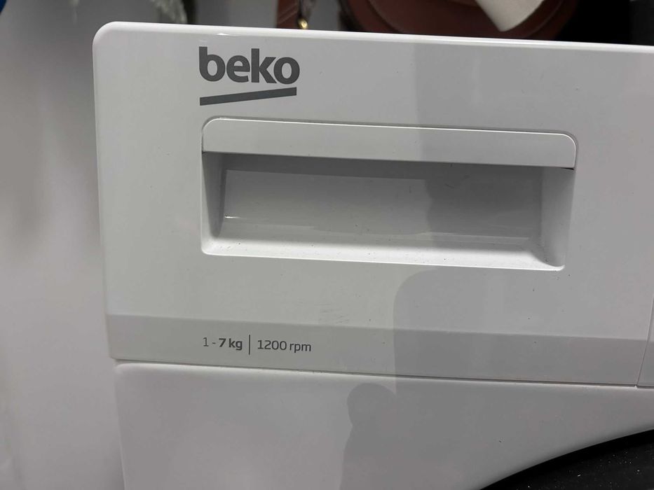 Máquina de Lavar Roupa Beko 7 kg