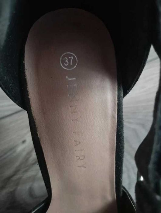Czarne sandały na szpilce Jenny Fairy rozmiar 37 peep toe