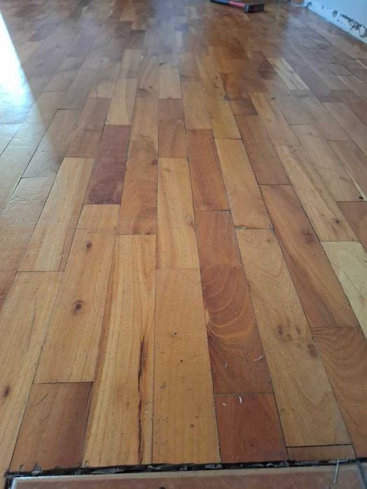 parkiet akacjowy używany