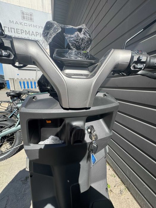 РОЗПРОДАЖ / Електроскутер GTM N-MD 1200 1200W 72V 20Ah