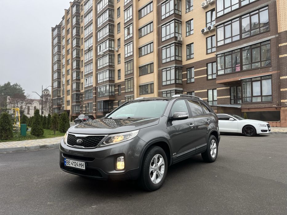 Продам доглянутий сімейний автомобіль. КІА SORENTO