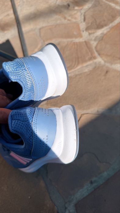 Кросівки спортивні Adidas 36.5pp