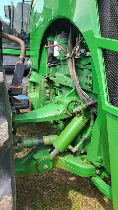 Ciągnik John Deere 8430