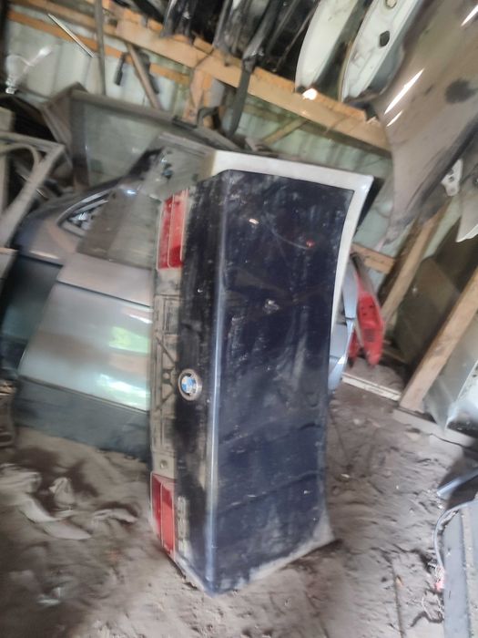 Задня кришка багажника BMW E34 Седан