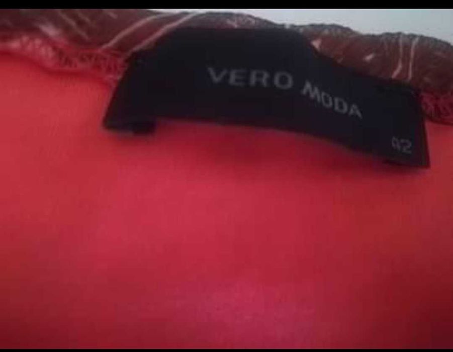 Top Vero Moda com missangas