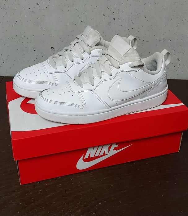Buty damskie białe Nike skóra ekologiczna rozmiar 38,5