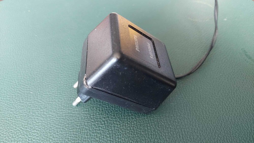 Zasilacz ładowarka Philips 5,7V 300mA