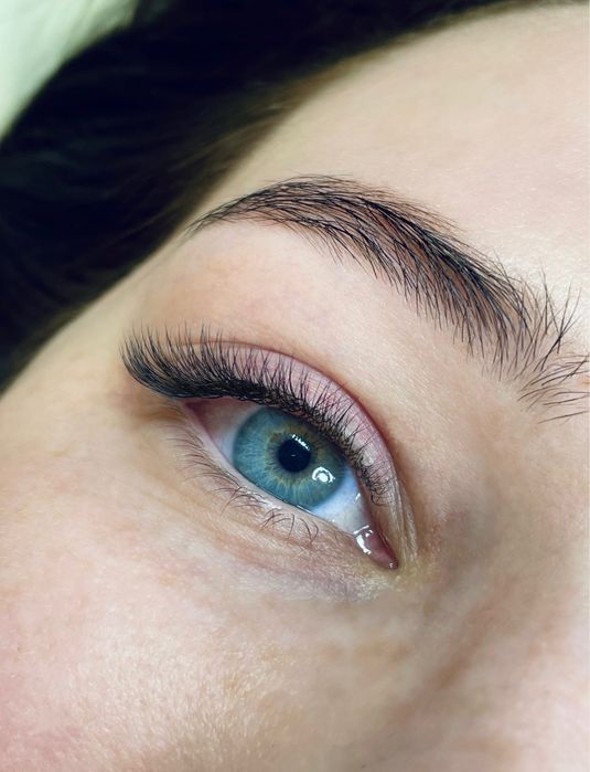 Нарощування вій  Київ Оболонь