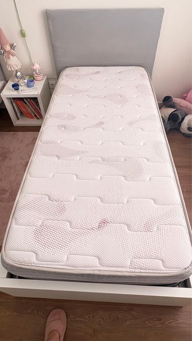 Conjunto 2 Camas individuais IKEA MALM 90x200 + Colchões + Gavetões