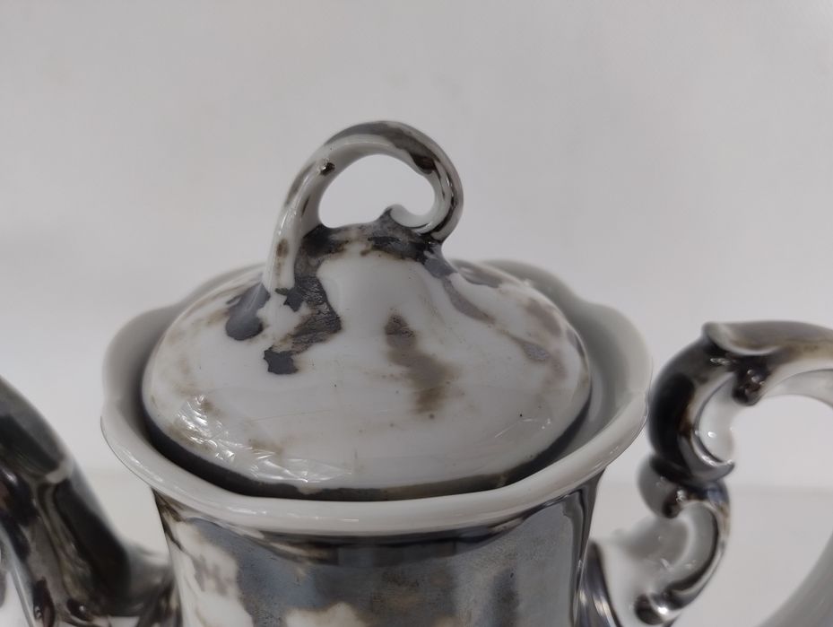 Dzbanek do kawy. Koenigszelt Charlotte.