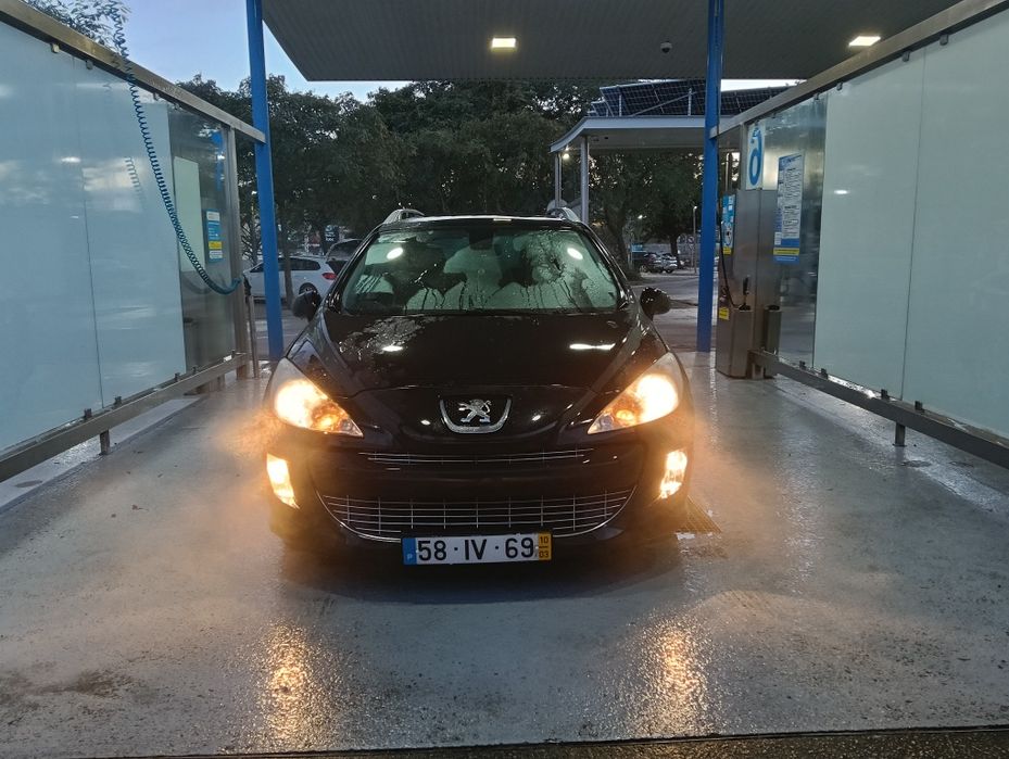Peugeot 308 SW 1.6 DIESEL 7 lugares