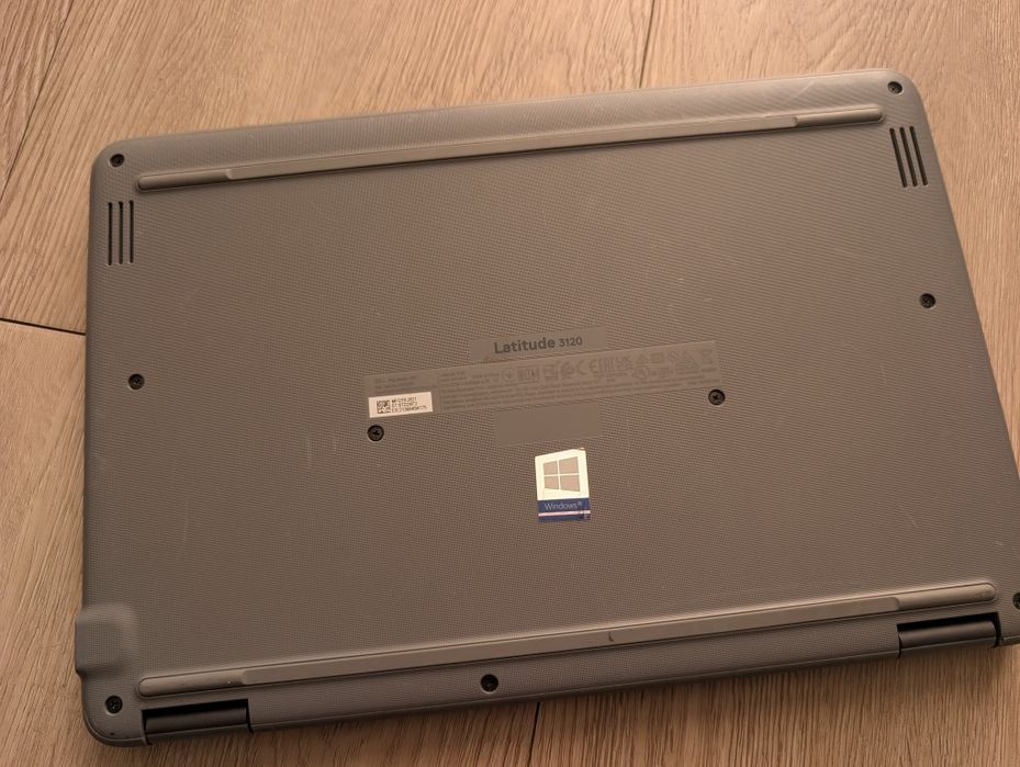 Компактний Dell Latitude 3120 Pentium Silver N6000 8/128 ssd 2021рік 88% батарея