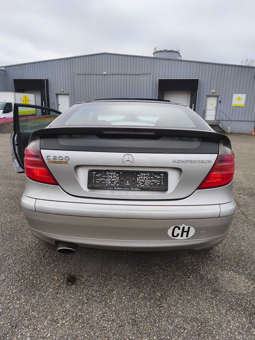 Mercedes C 200 Kompressor Caixa Automática 163cv