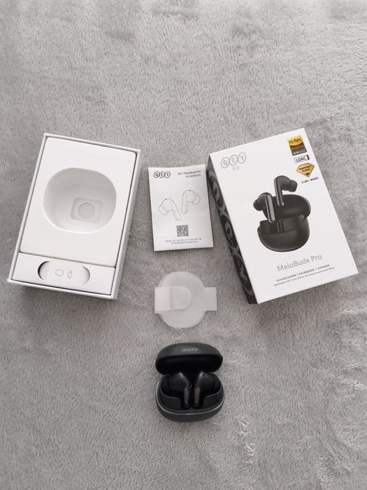 QCY Melobuds Pro. -Ler-