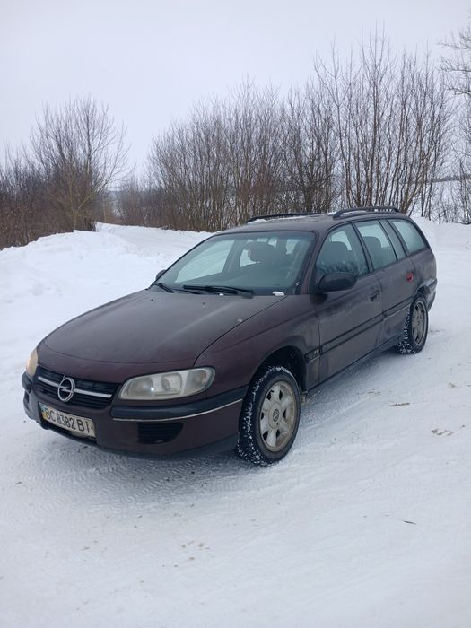 Опель Омега б 2.0 газ/бензин