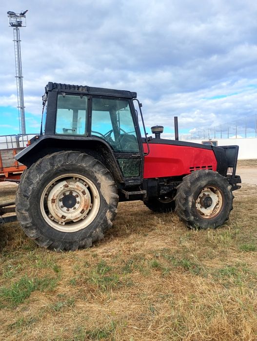 Valtra Valmet 8000