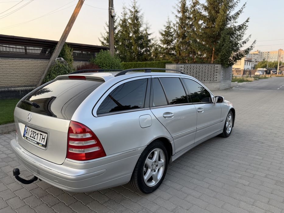 Mercedes C Class w203 на автоматі 1.8  Газ/бенз