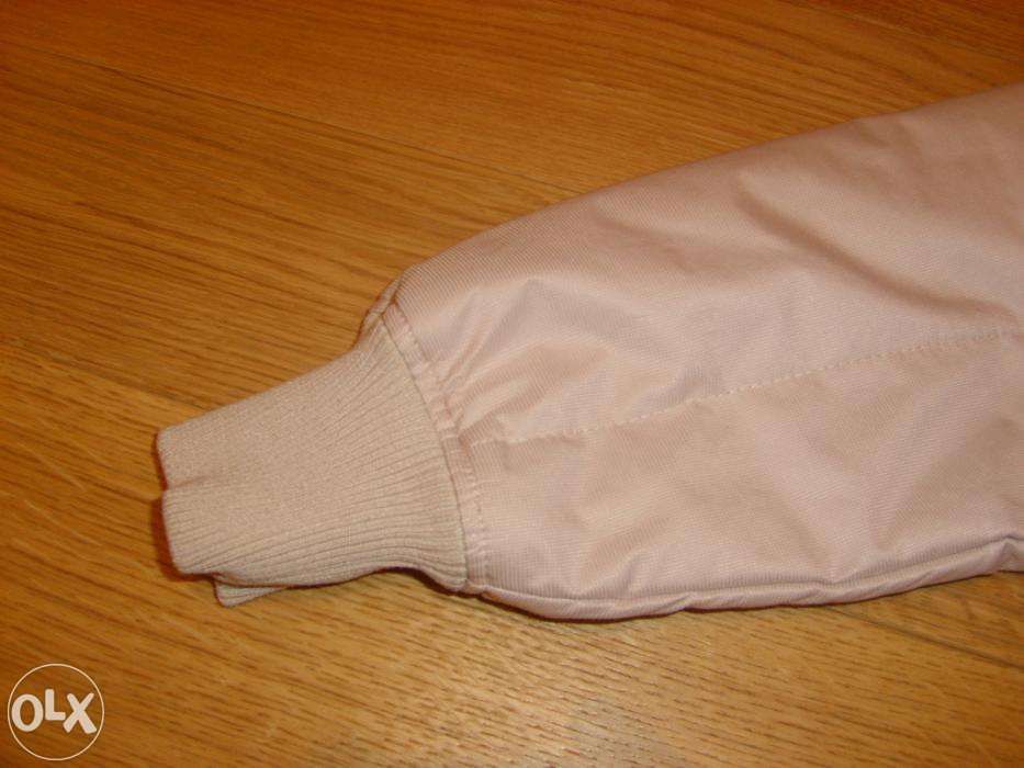 Женская утепленная куртка размер 42