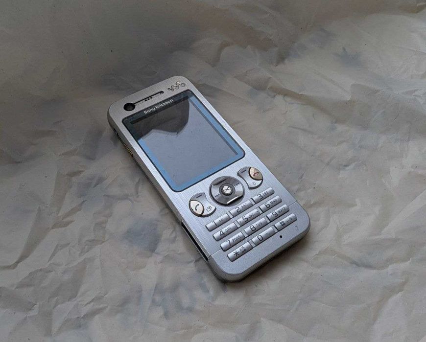 Sony ericsson w890i
