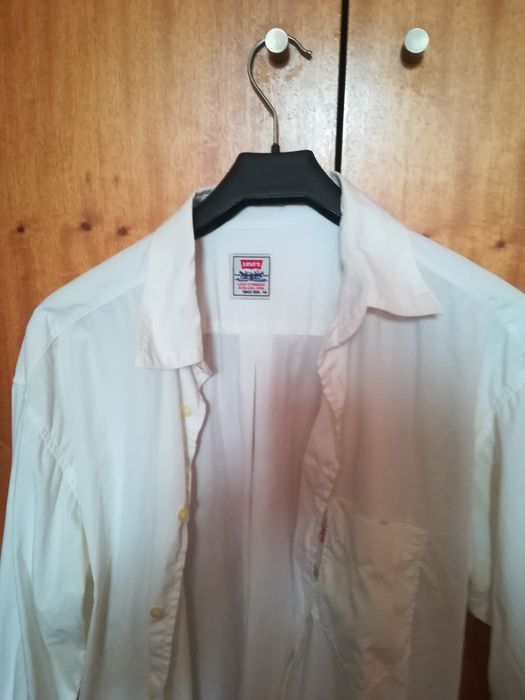 Vendo camisa Levi's homem